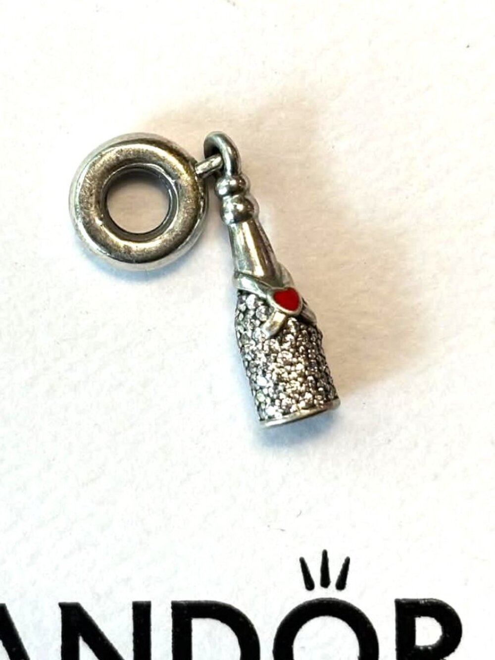 Authentic PANDORA Pavé Bottle of Champagne - 40$ CAD